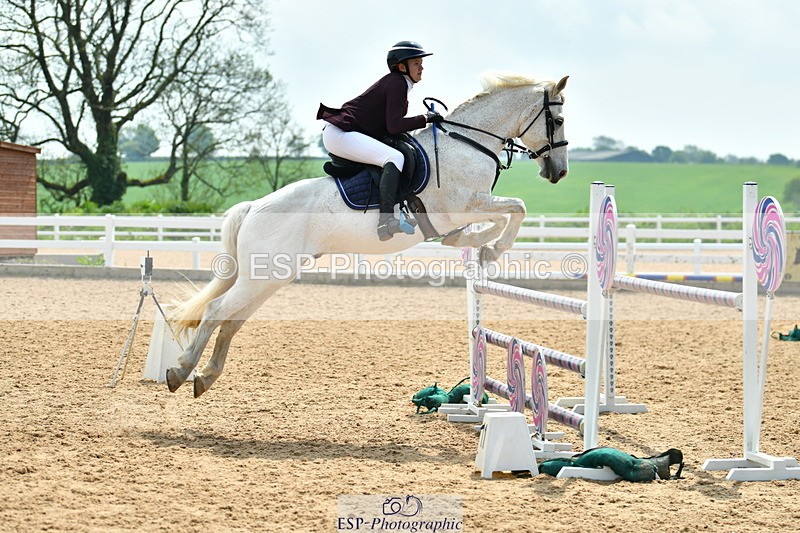 230514A-134352-03037 - Cls 25 Pony Foxhunter & 1.10m Open