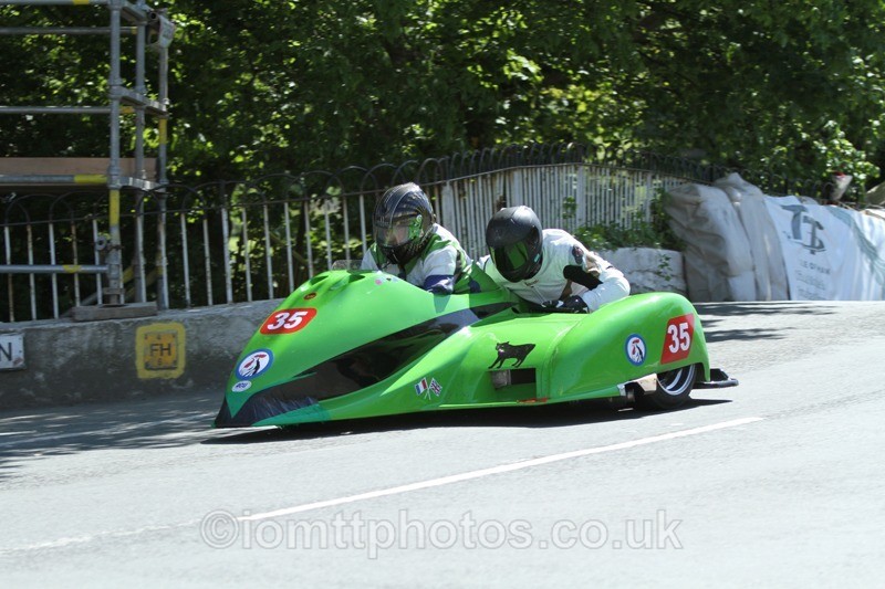 IMG_2682 - Sidecar Race 2 - TT 2013