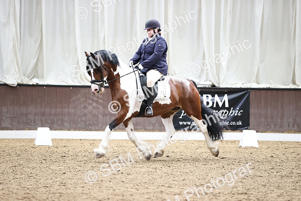 SBM_001444 - Novice 4 - 11.15-13.22