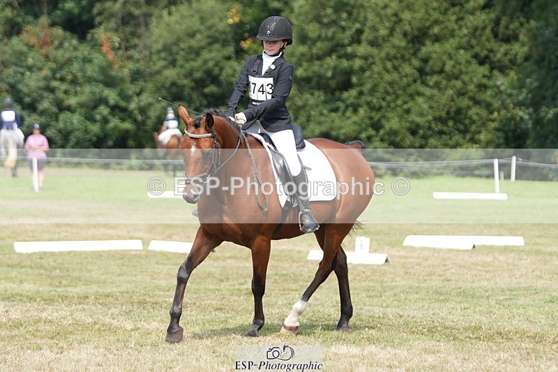 250823A-145212-32175 - PC70 Ride Off