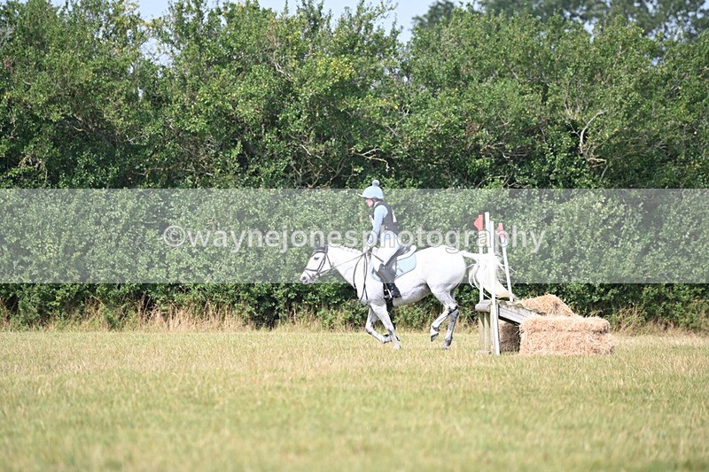 WJ6_2176 - 60cm XC Time 13:54 to 14:20