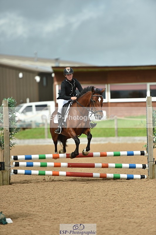 230819A-132406-00633 - Cls 42+43 Club and Schools 70cm