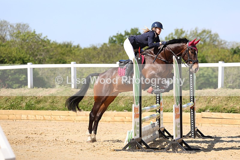 3E7A5360 - Class 4: Senior BN/90cm open