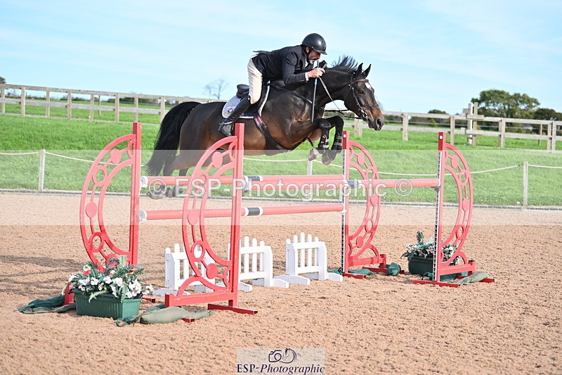 231015A-145807-08609 - Cls 31 Blue Chip B&C Jump Off and Presentations