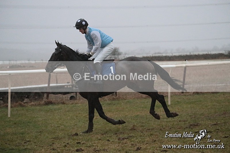 PtP 260125 1200 - Cocklebarrow Point-to-Point racing with the Heythrop Hunt 26/01/25