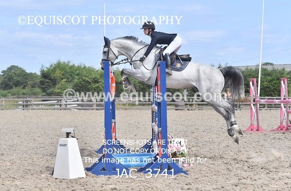 JAC_3741 - CLASS 5  Senior Newcomers/ 1.10m Open