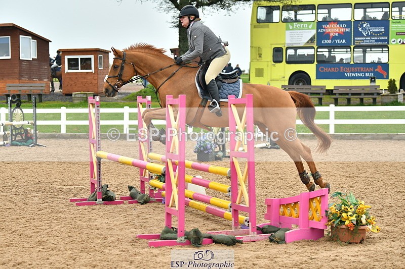 230505A-121951-03740 - Cls 15 85cm Amateur Quali