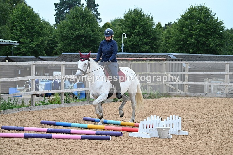 WJ7_7783 - Poles 10:00am