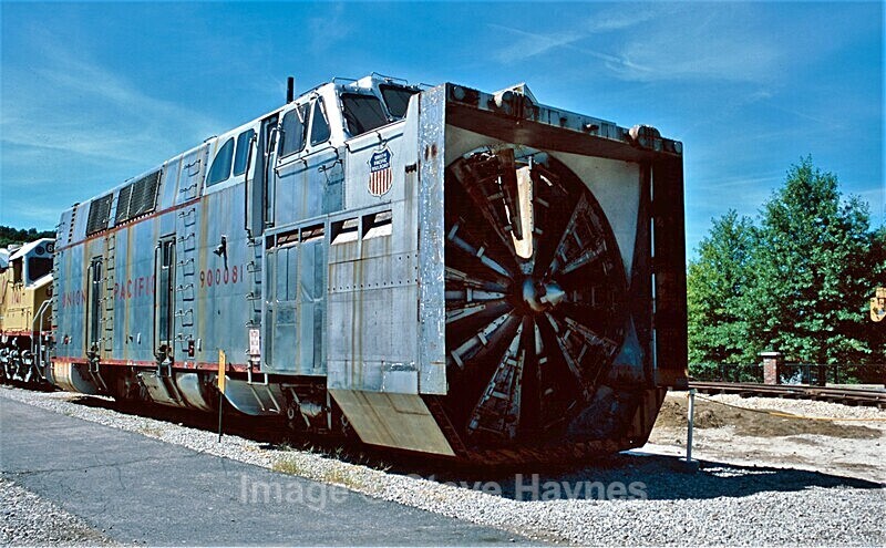 11th Sept 2002 - St. Louis Museum of Transportation, MO