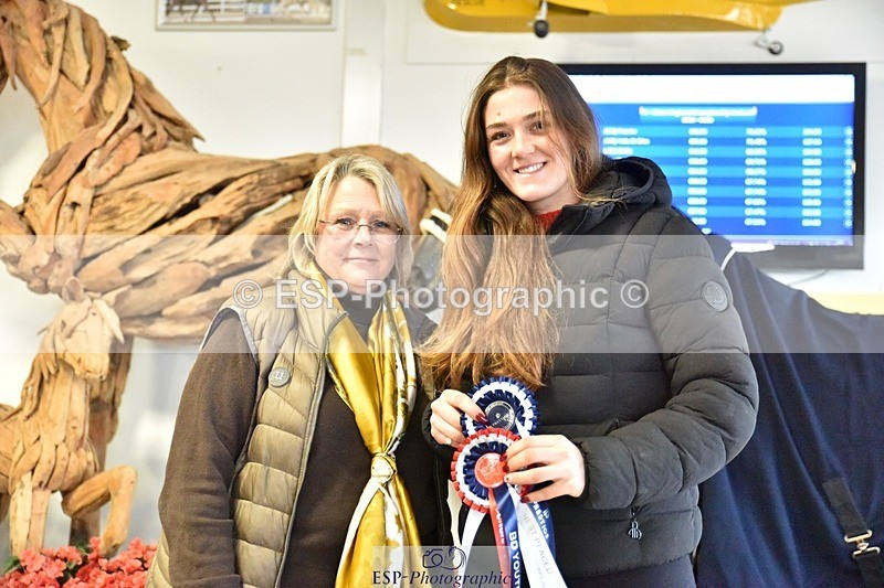 250214-130358-00305 - Novice Gold Presentations