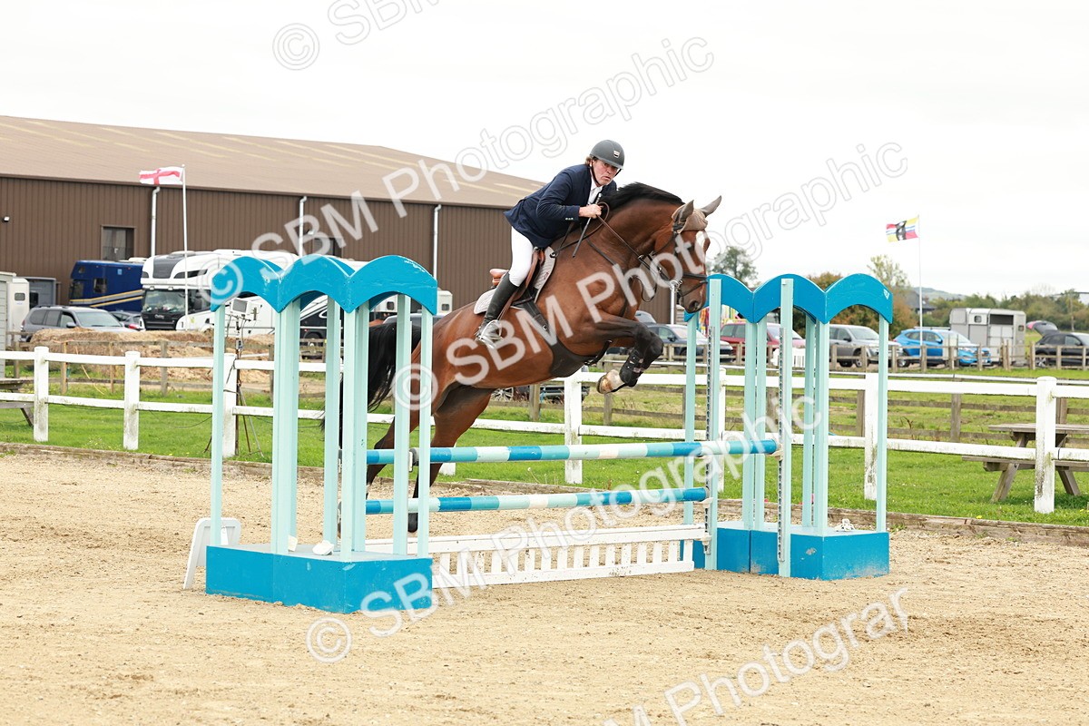 1I0A7106 - Class 2 - Senior British Novice