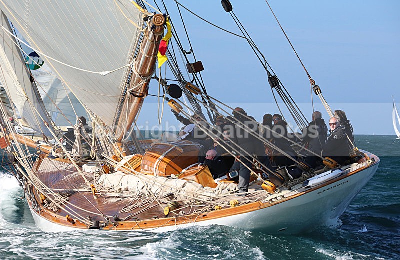 150627 MARIQUITA WT7A4277_P - ROUND THE ISLAND RACE - SATURDAY 27th JUNE 2015