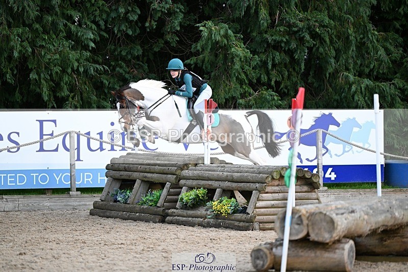 241117-154831-04875 - Cls 4 100-105cm