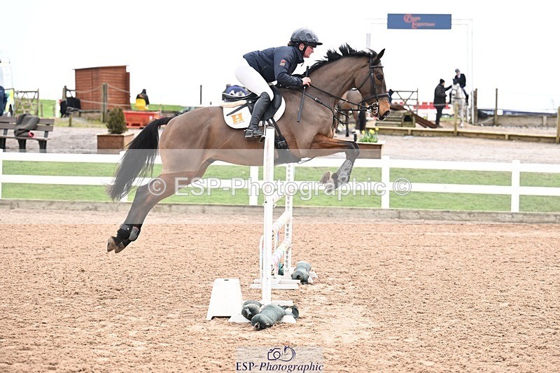 260221-120348-01924 - Cls 11 Snr 1.05m