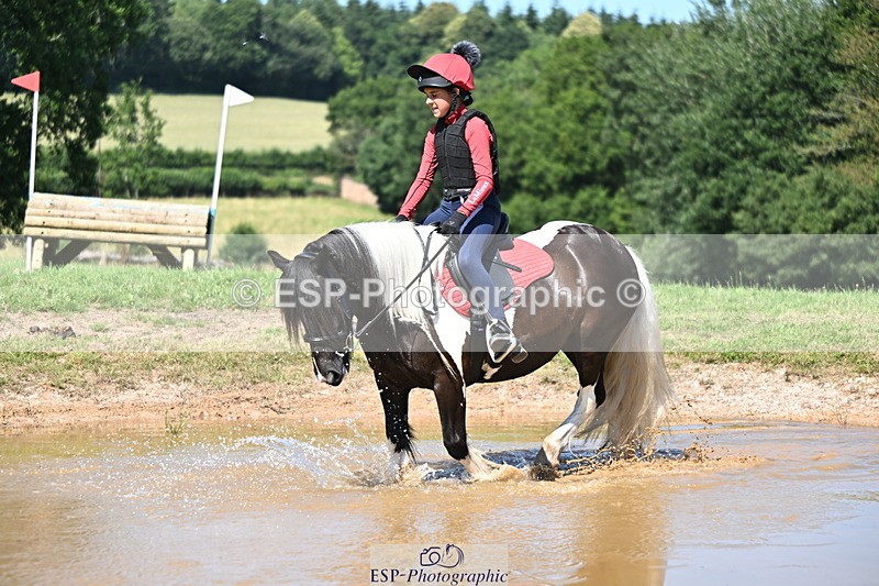 240729B-150143-02995 - Abbie's Group XC