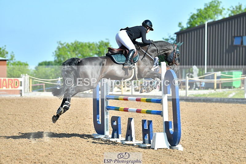 230527A-090454-02880 - Cls 13 Snr 1.05m + 1.10m Open