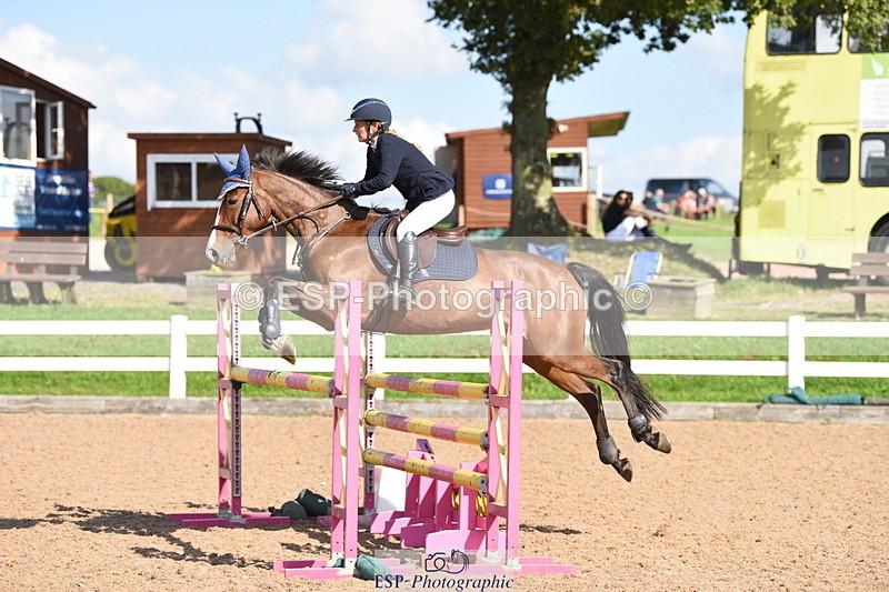 230915A-151226-00777 - Cls 12 1.05m Amateur Qualifier