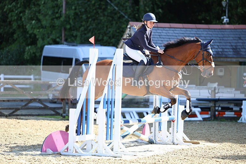 3E7A2529 - Class 2: 70cm Juniors and Seniors