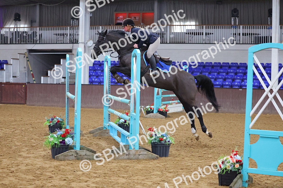 SBM_008703 - Class 22  - Senior Newcomers/ 1.10m Open - First Round (1.10m)