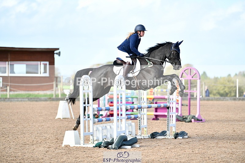 241026A-120819-01164 - SAT Cls 26+27 Club and Schools 90cm