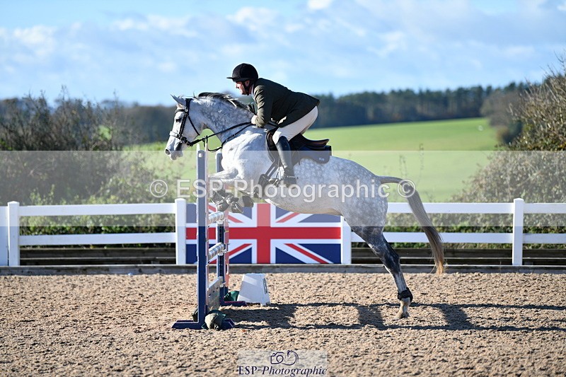 231110A-132654-00573 - Cls 5 Newcomers & 1.10m Open