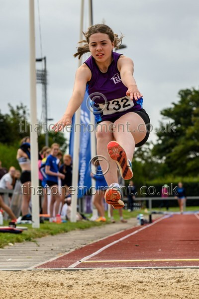 Age25SAT-915234 - Field Female Set One