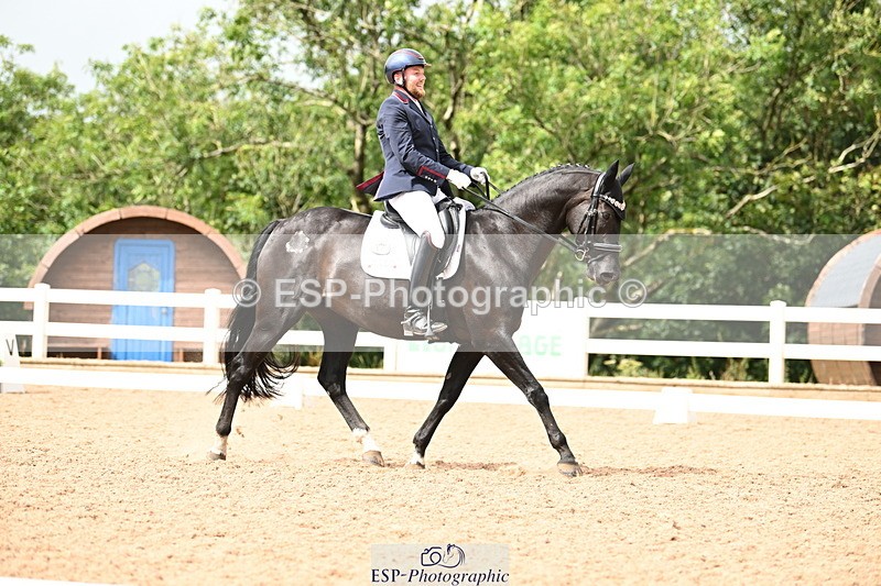 240815A-150006-02146 - 171-Martyn.Humphrey-Isabeau.May