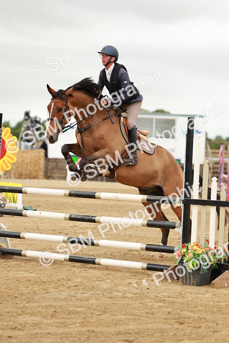 SBM_006697 - Class 2 - Senior Discovery - 1.00m Open
