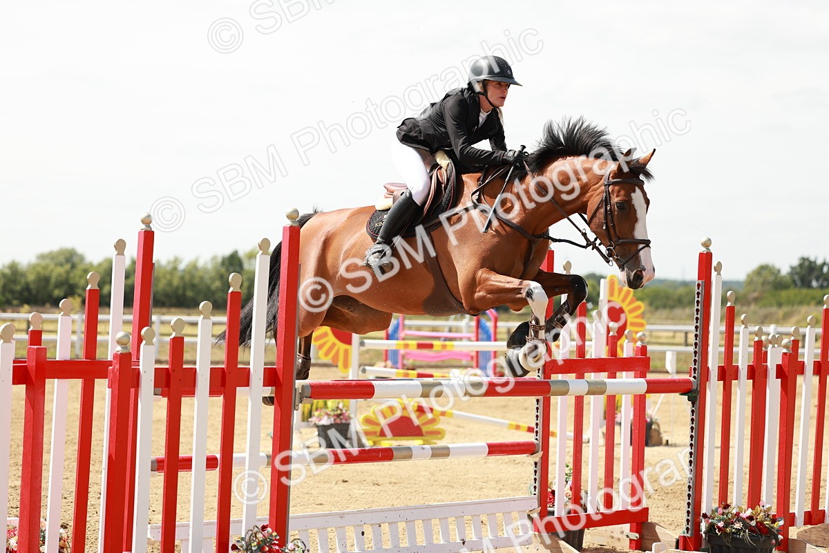 SBM_007861 - Class 4 - Senior Foxhunter - 1.20m Open