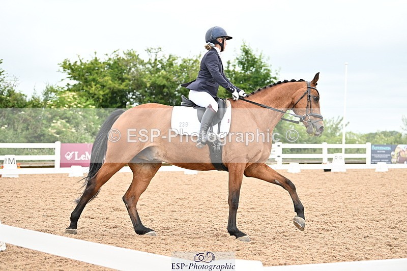 240623A-120538-17840 - Cls 48 BD Novice 37A