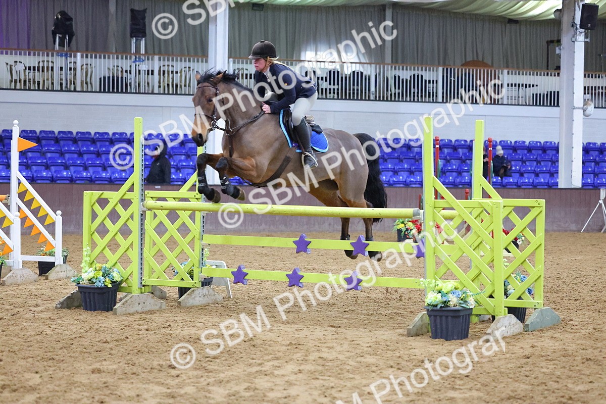 1I0A4947 - Class 9 - Senior Newcomers/ 1.10m Open