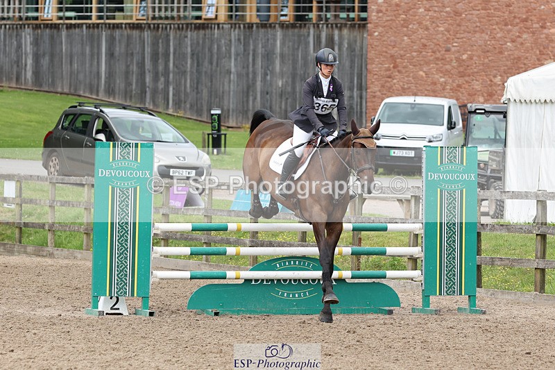 240804-111239-11534 - 365-Dani_Evans-COUNTRY_BOY