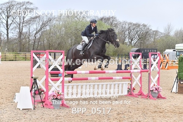 BPP_0517 - CLASS 4 FRI Senior Newcomers/ 1.10m Open