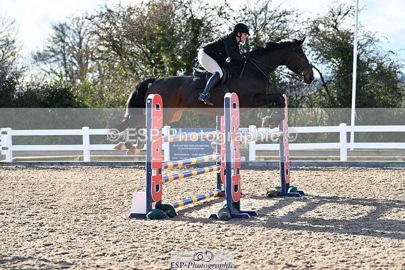 231110A-151002-00987 - Cls 6 Foxhunter & 1.20m Open