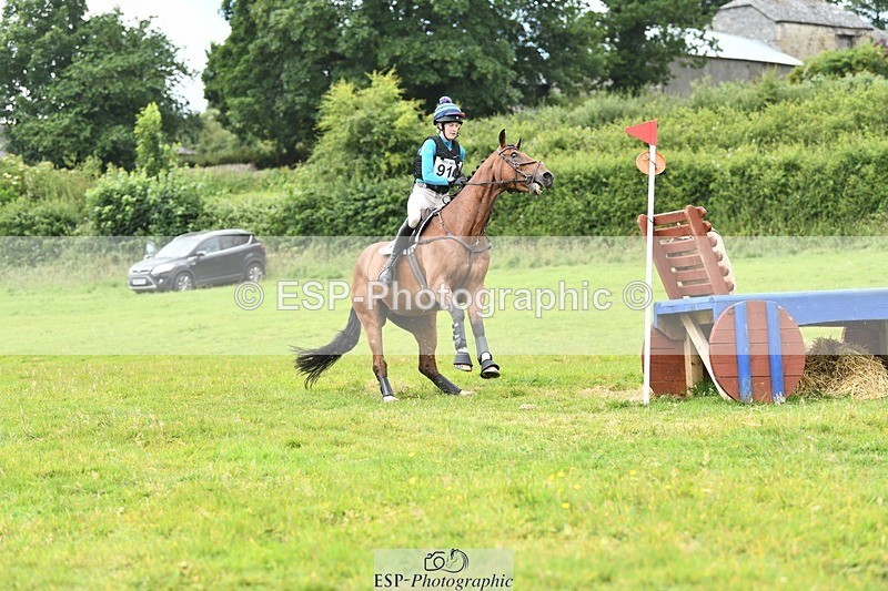 240630-125510-01132 - 910-Imogen_Daniels-Granstown_Master