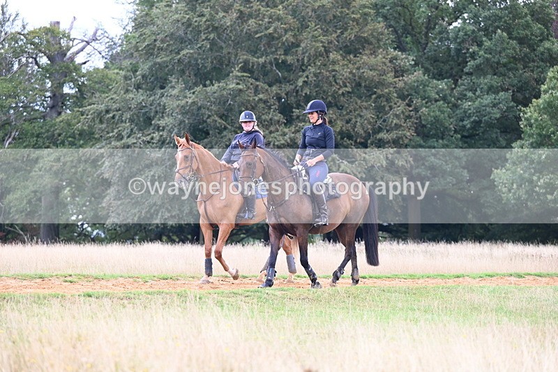 DSC_4235 - Time at Statue 09:50 to 11:09