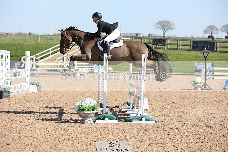 250402-120015-00464 - Cls 4 Newcomers and 1.10m Open