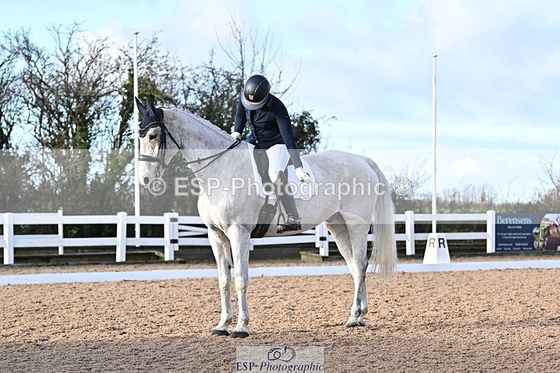 241214-133040-01956 - 162-Layla.Ambersley-Broadbent-Galwaybay.Buddy