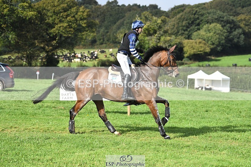 231020-111225-07097 - 036-DIAMANT.CRYSTAL.BLUE-Adam.Trew-XC