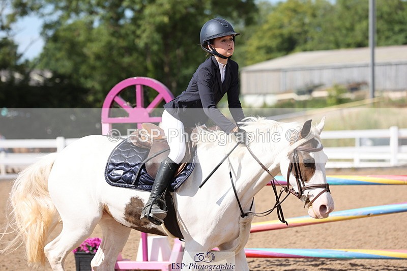 240629A-170030-08229 - Cls 13 Stepping Stones 128cm + 138cm