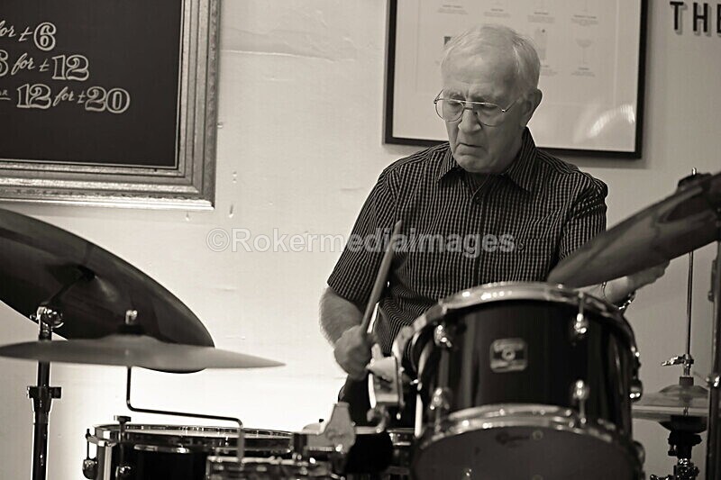 ROD-44 - Rod Kelly Trio