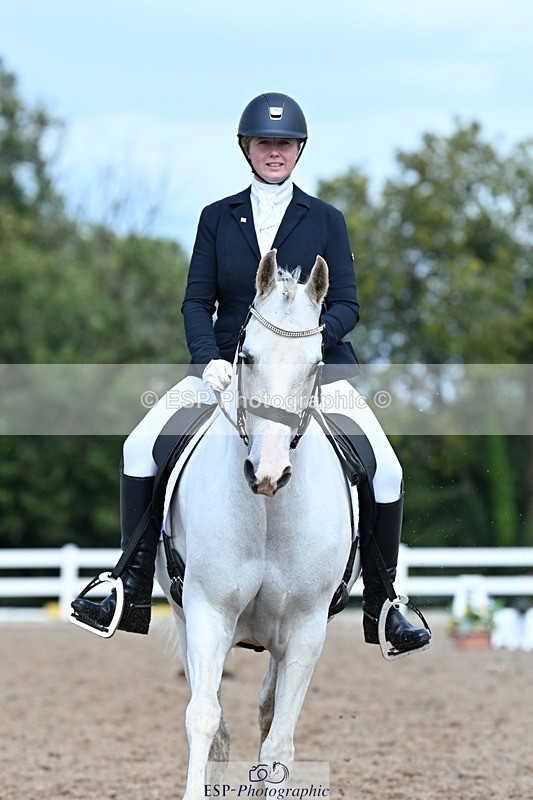 250907-132422-10108 - 065-Jessica.PerrySilver.Secret