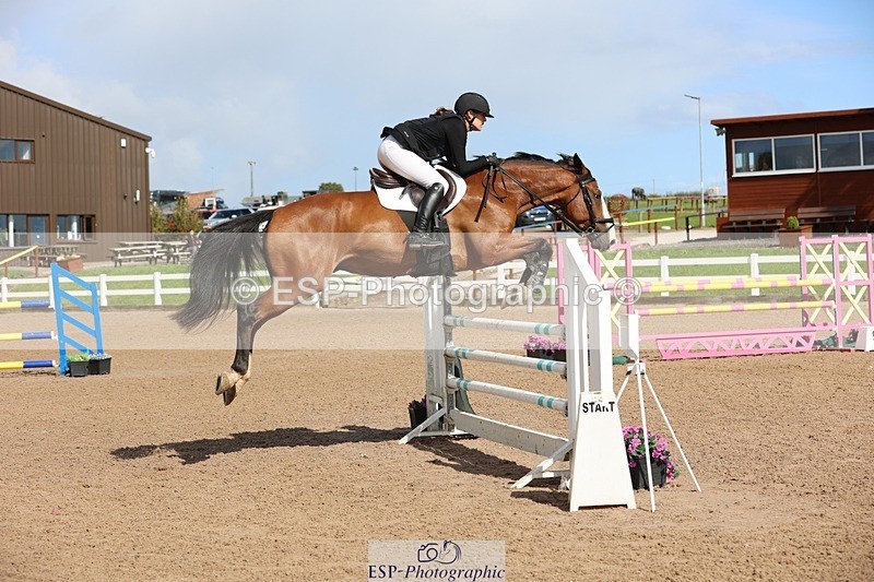 250913-143038-07387 - Cls 25 1.05m Amateur Quali