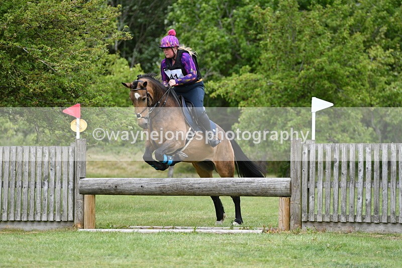 WJ5_3787 - Class 6 80cm