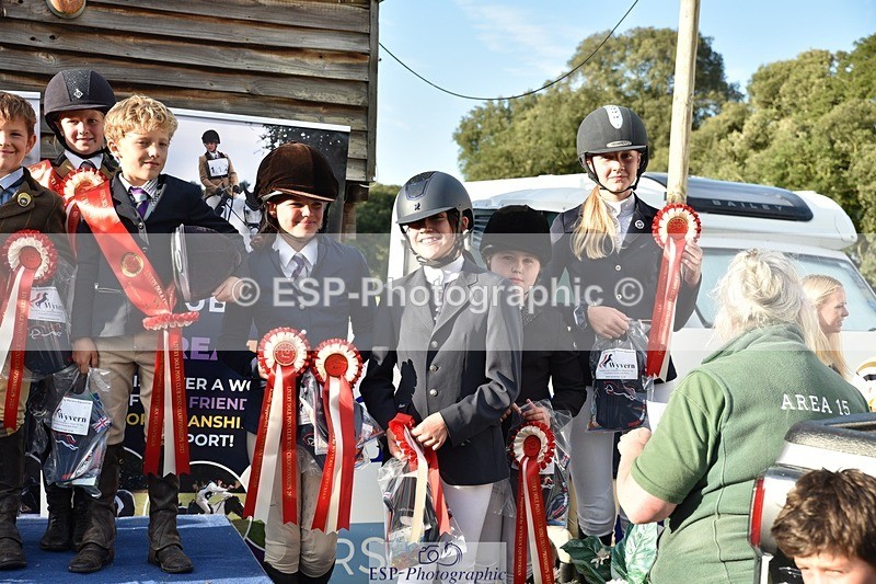 230824-183336-07090 - Thursday 40 and 50cm Presentations