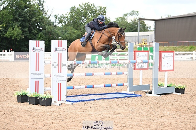 250723-155716-01276 - Cls 6 Foxhunter and 1.20m