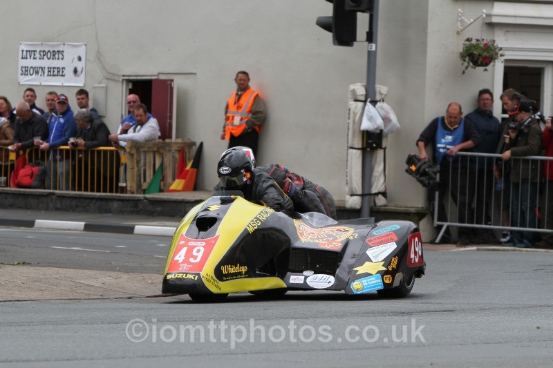 Mark Saunders & Kevin Jones - Sure Sidecar Race 2