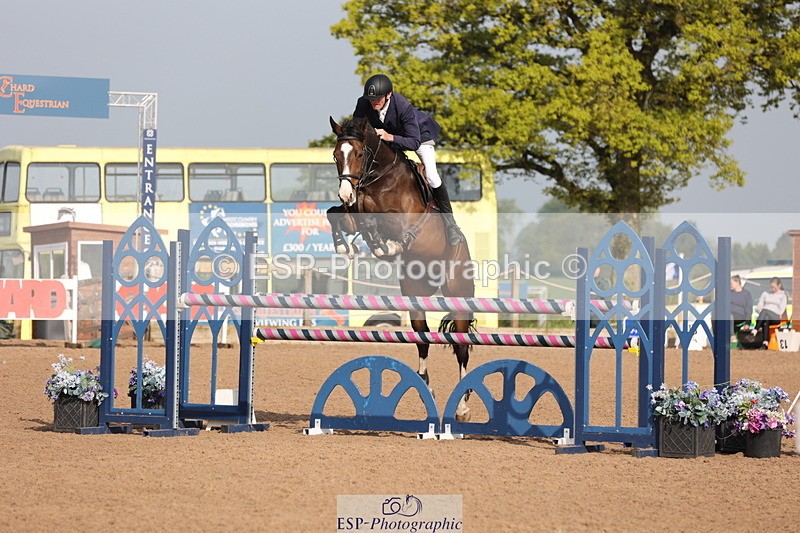 240511A-085015-10805 - Cls 32 Foxhunter