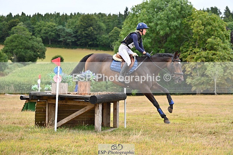 250803A-104303-09960 - K-454-Chrissie.Jeffery-TEMPEST.GUTO