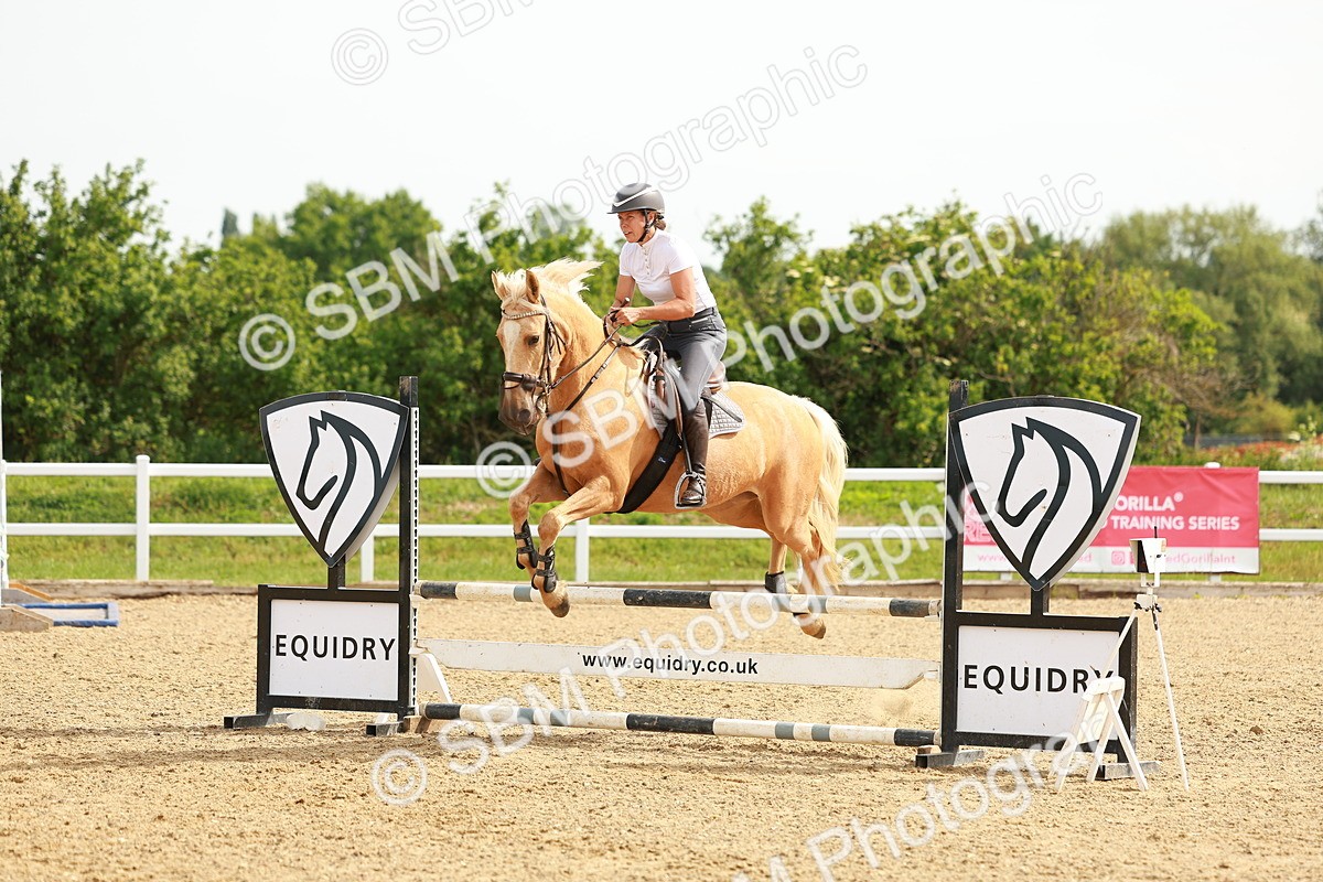 SBM_000235 - Class 1 - Clear Round